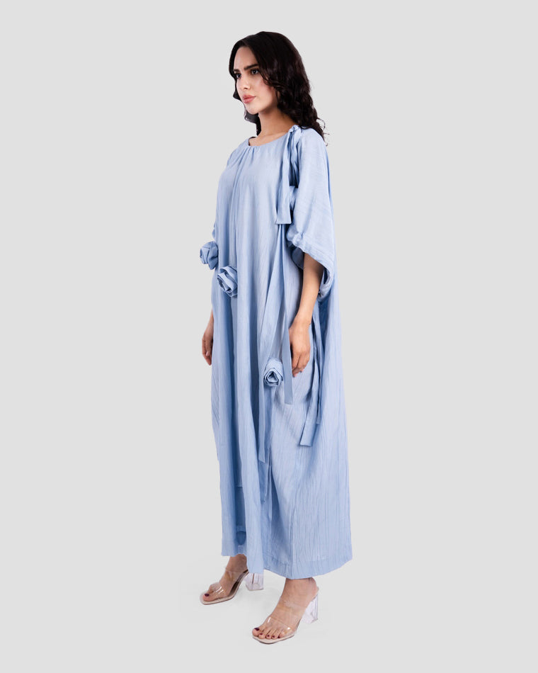 LONG DRESS OVERSIZED WITH 3D FLOWERS