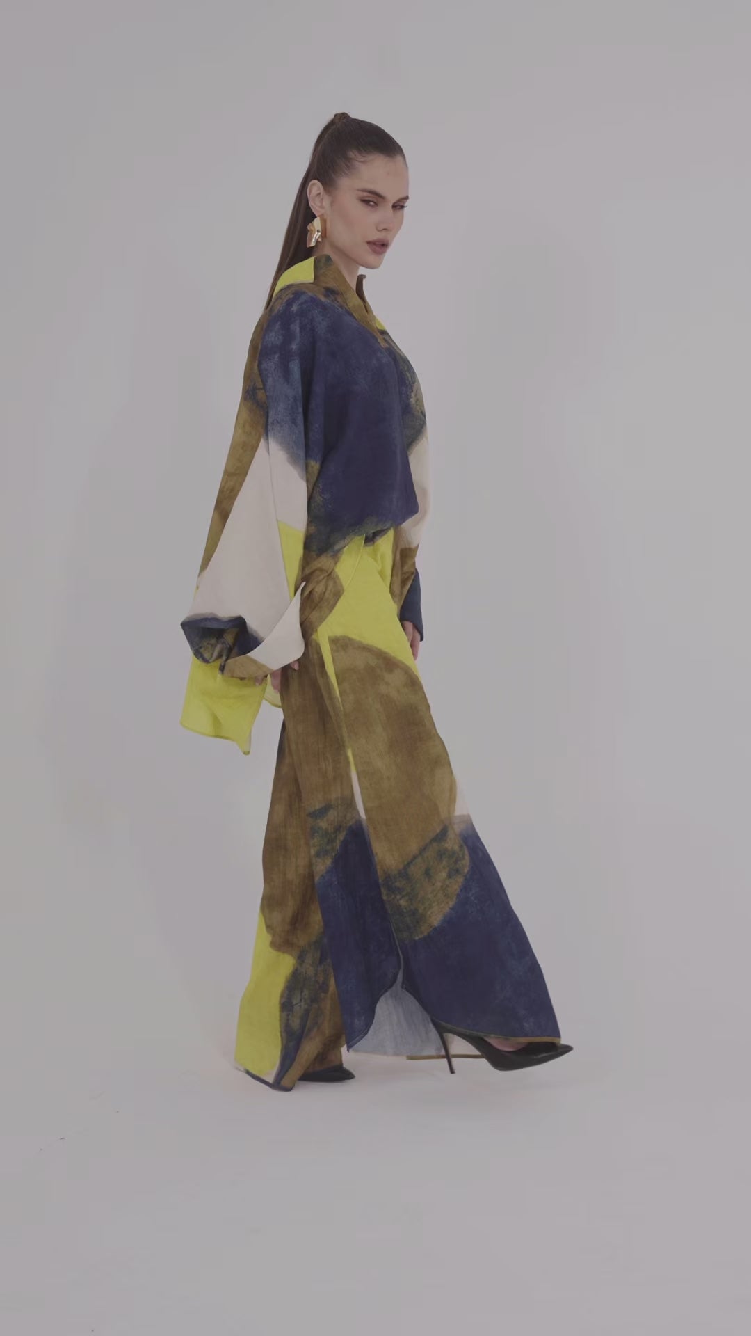 PRINTED WIDE-LEG TROUSERS