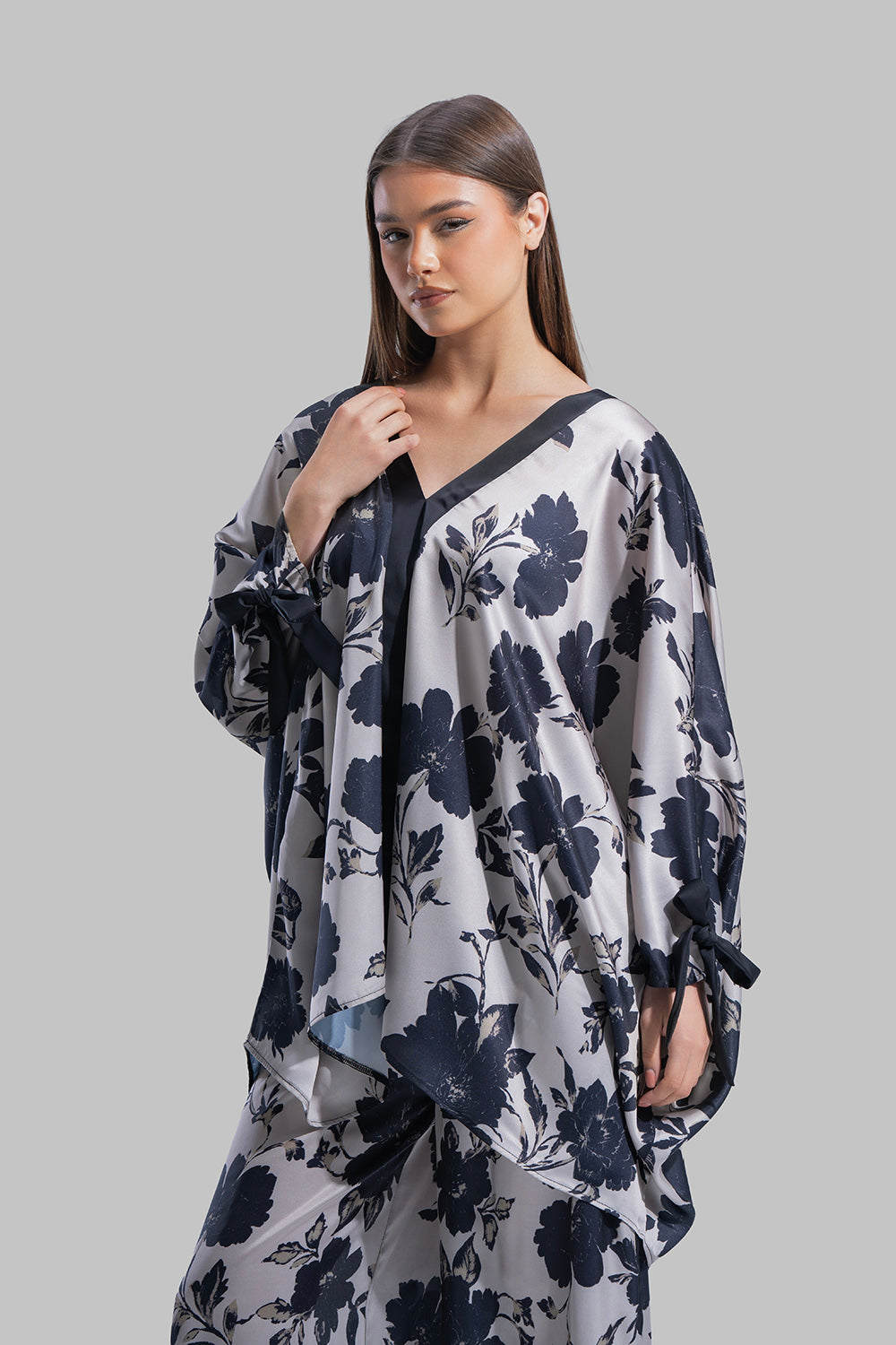 Floral V-Neck Blouse