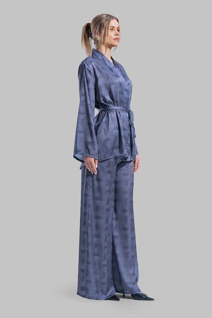 Long sleeve Cardigan with a wrap-style front.