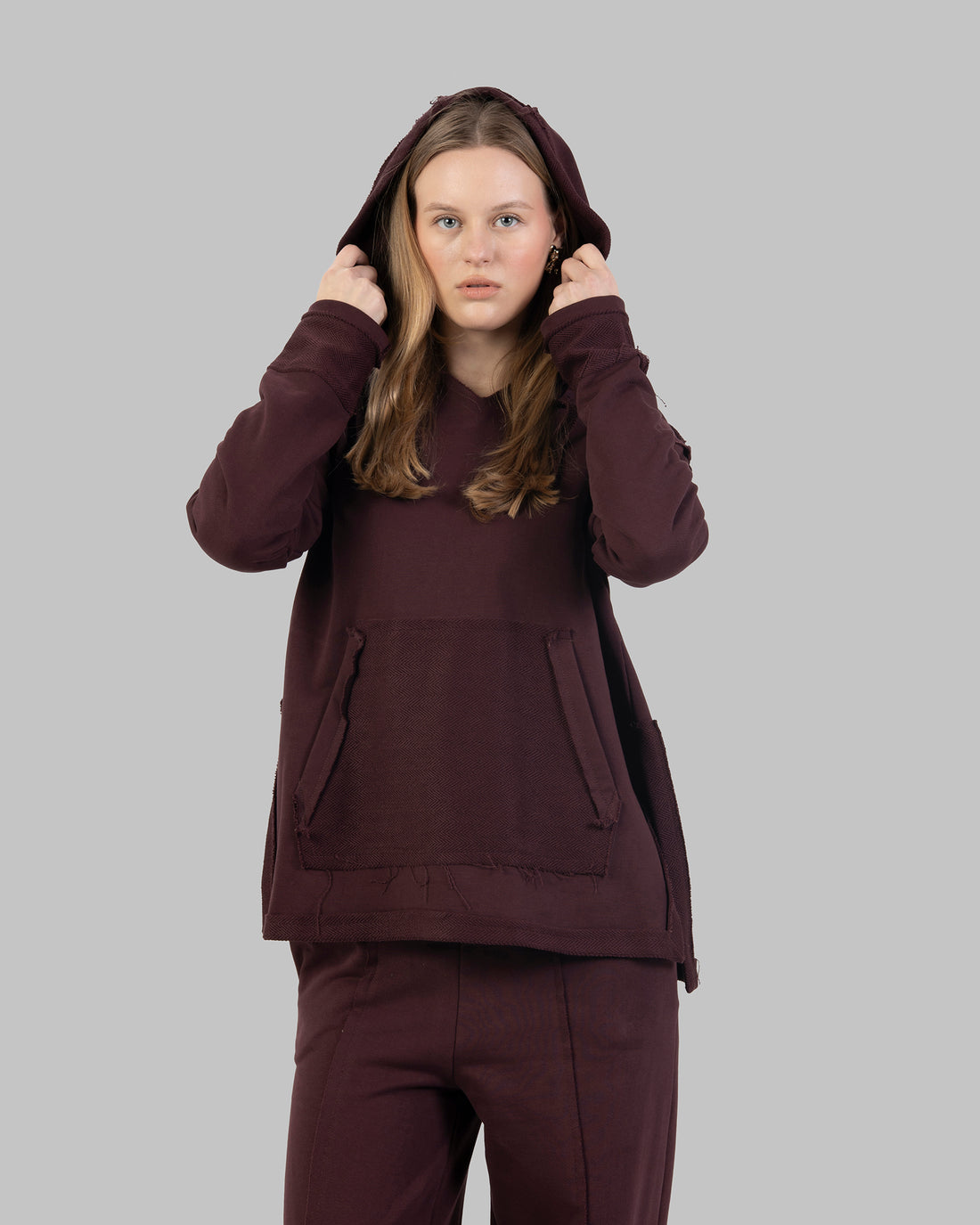 OVERSIZED HOODIE WITH UNFINISHED