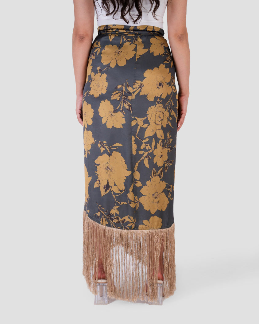 PRINTED WRAP SKIRT WITH FRINGED HEM