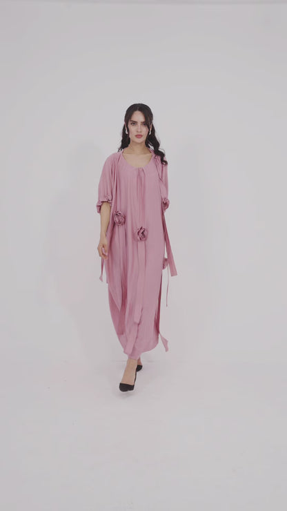 LONG DRESS OVERSIZED WITH 3D FLOWERS
